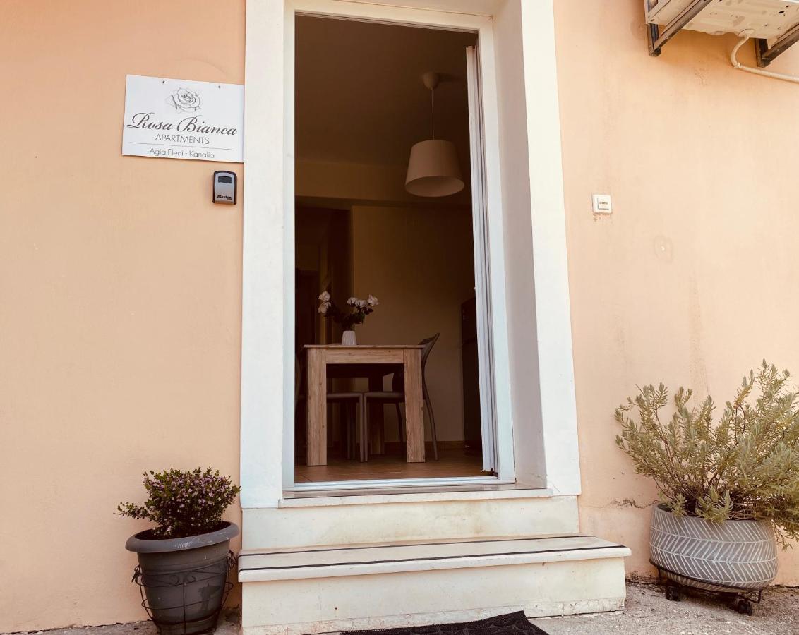 Rosa Bianca Apartment Kanali  Exterior photo